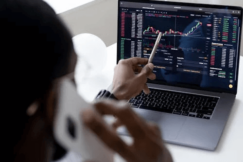 Spark Xyvor community and support